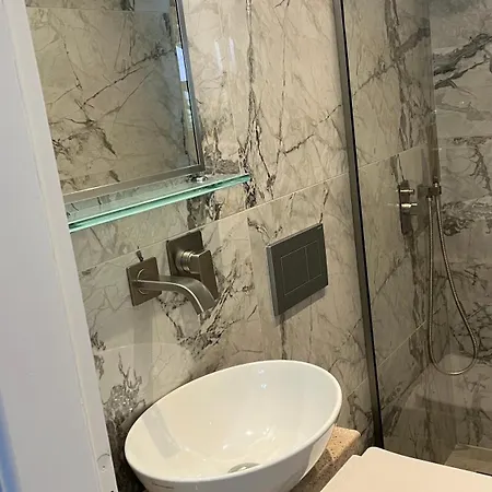 Angelos House Deluxe شقة مدينة سكياثوس