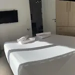 Angelos House Deluxe Апартаменты *